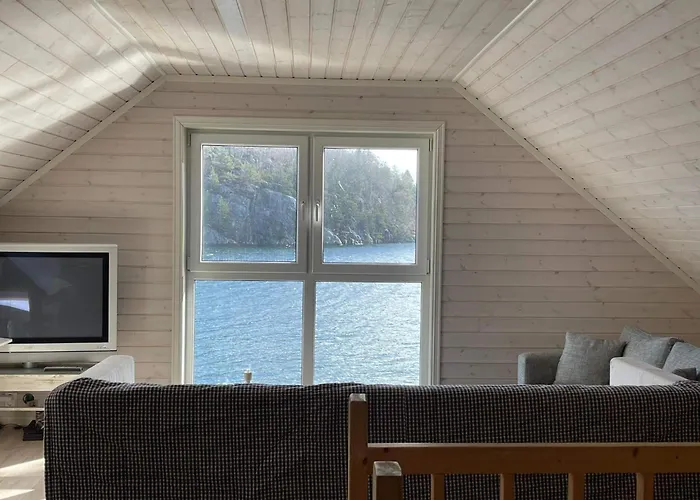 6 Person In Rubbestadneset